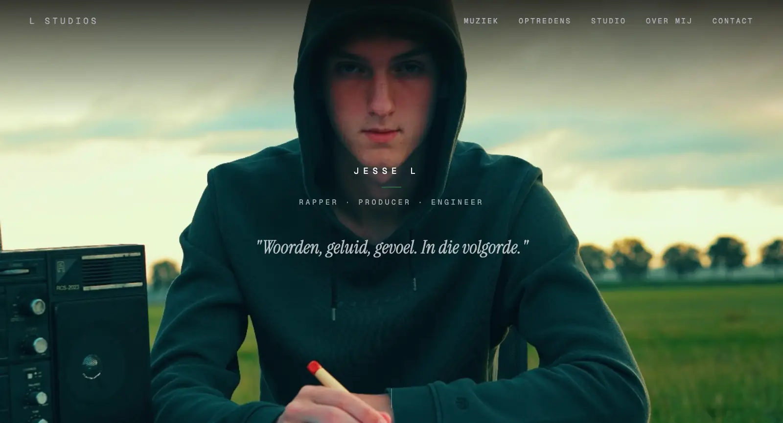 Homepage van de website van L Studios, Tiel, gemaakt door WebPakket